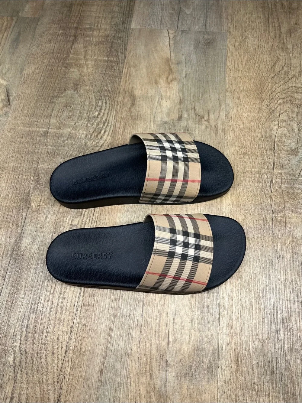 Burberry Beige Plaid Men’s Slide Sandals EU SIZE 38-45